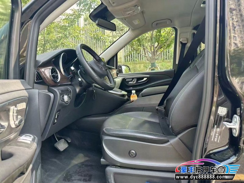 22年奔驰VMPV抵押车出售