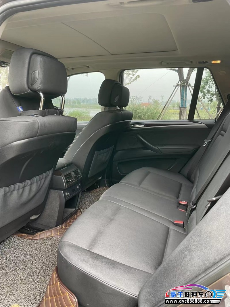 13年宝马X5SUV抵押车出售