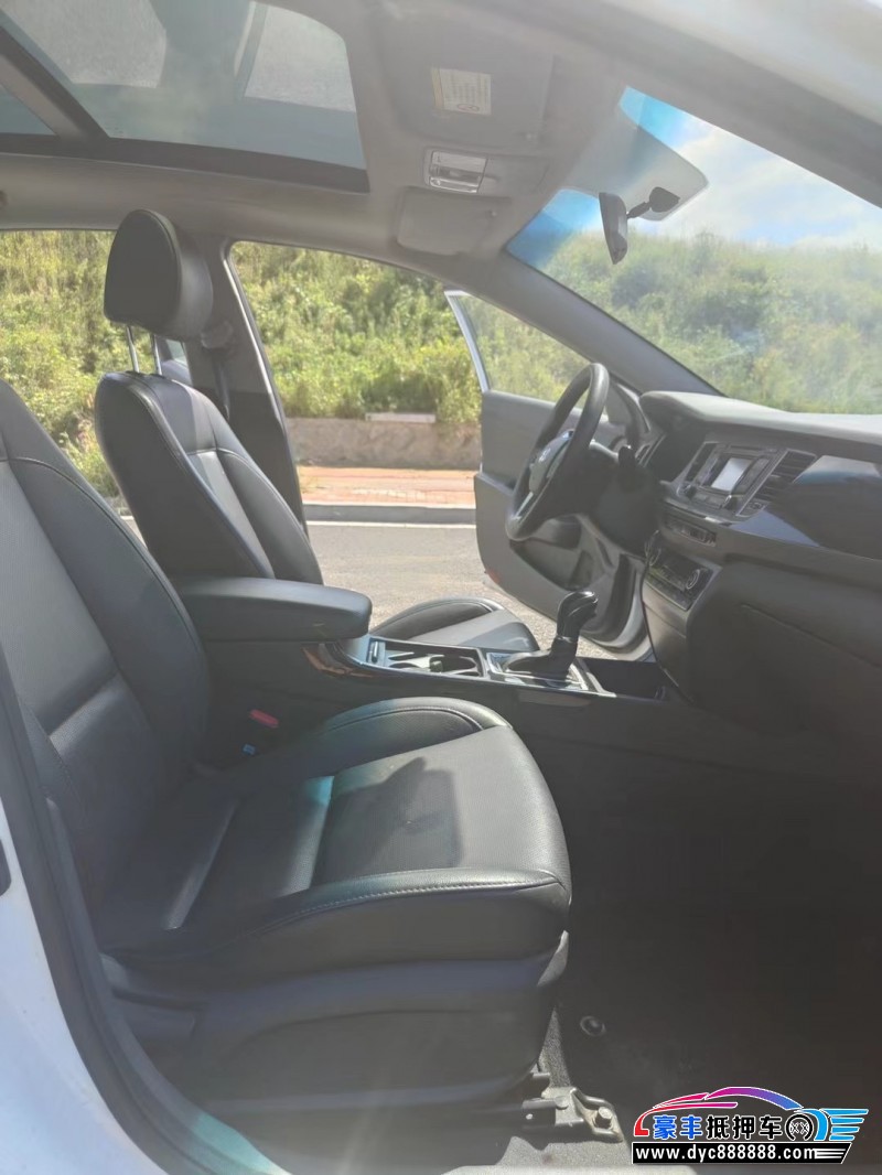 16年现代名图轿车抵押车出售