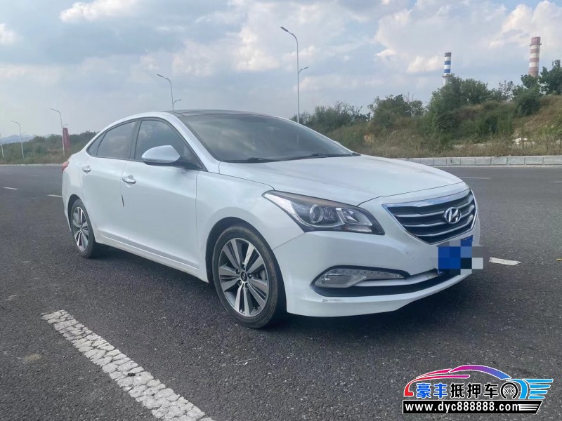 16年现代名图轿车抵押车出售