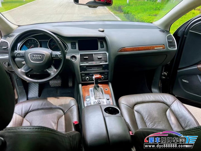 12年奥迪Q7SUV抵押车出售