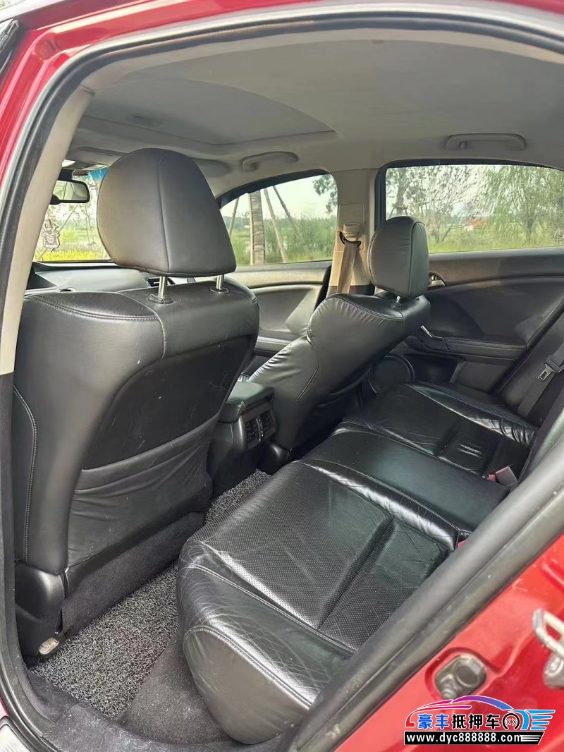 10年本田思铂睿轿车抵押车出售