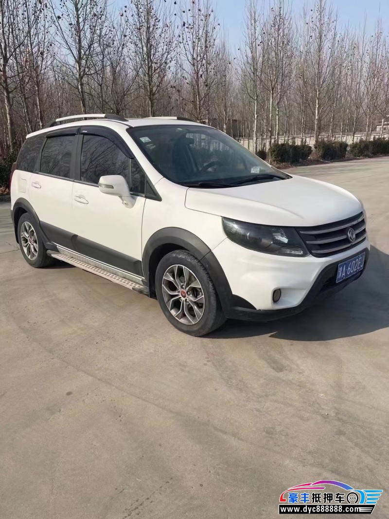 16年东风风行景逸X5轿车抵押车出售