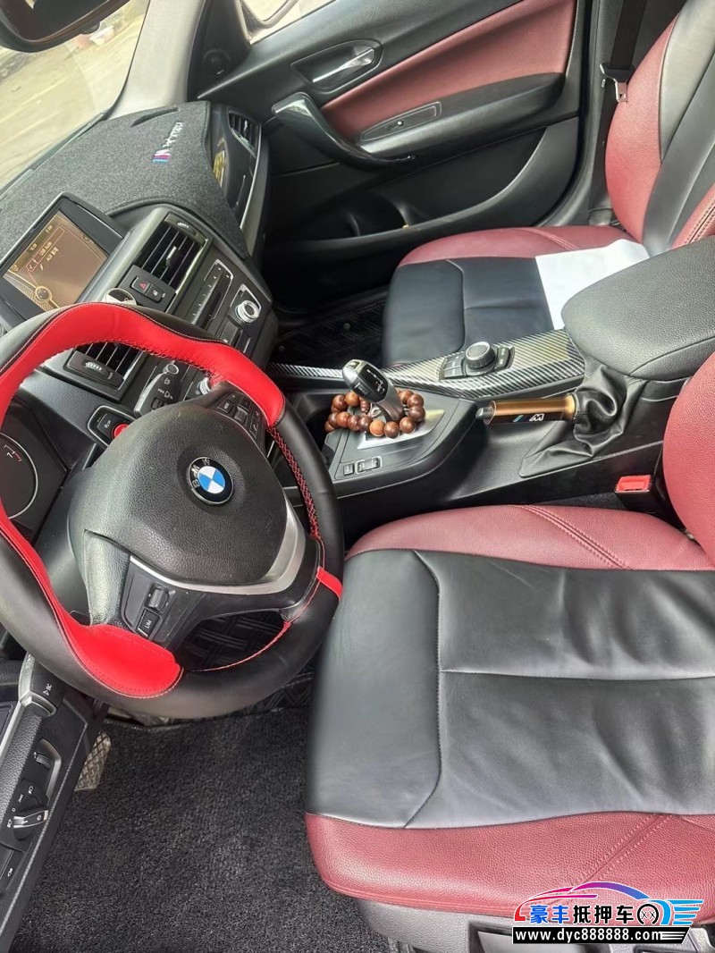 14年宝马1系轿车抵押车出售