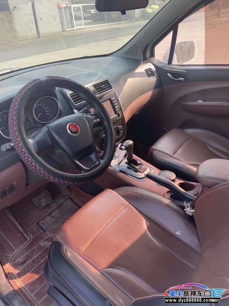 16年东风风行景逸X5轿车抵押车出售