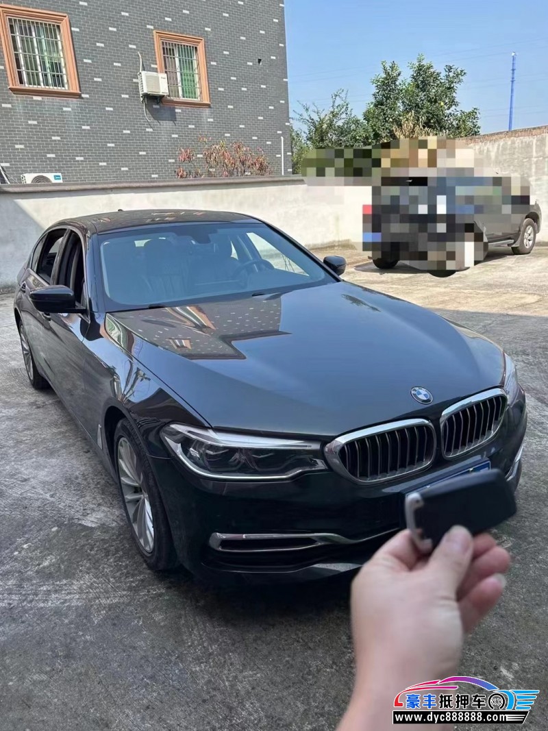 20年宝马5系轿车抵押车出售