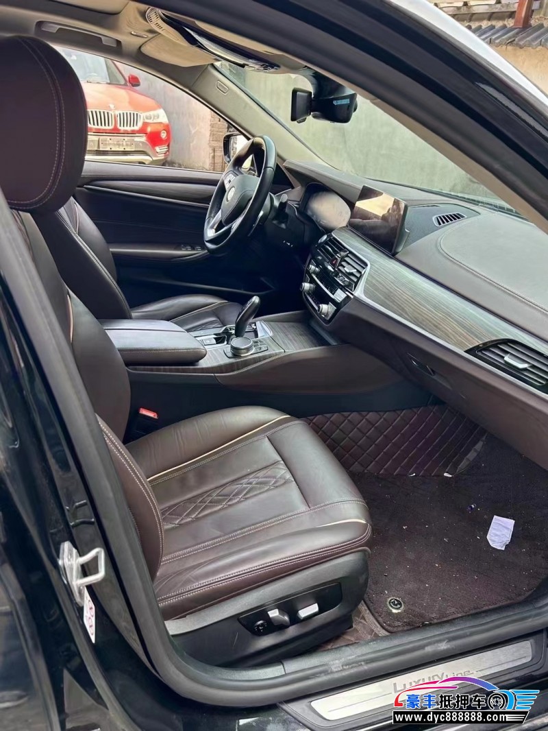 20年宝马5系轿车抵押车出售