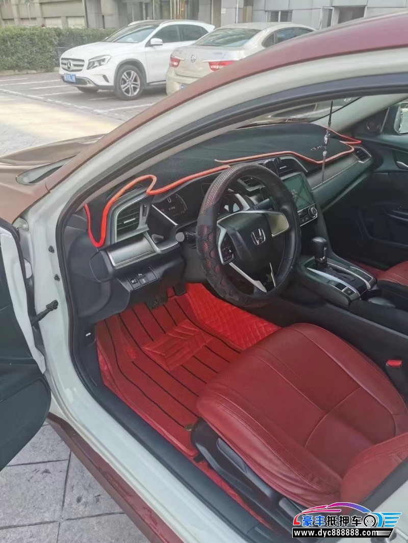 19年本田思域轿车抵押车出售