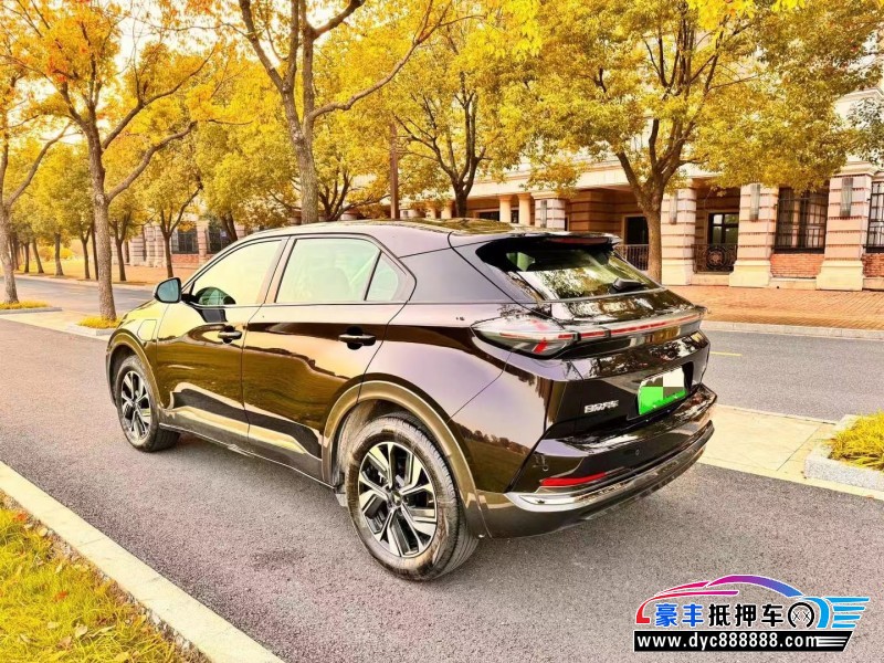 23年哪吒u-ll400SUV抵押车出售