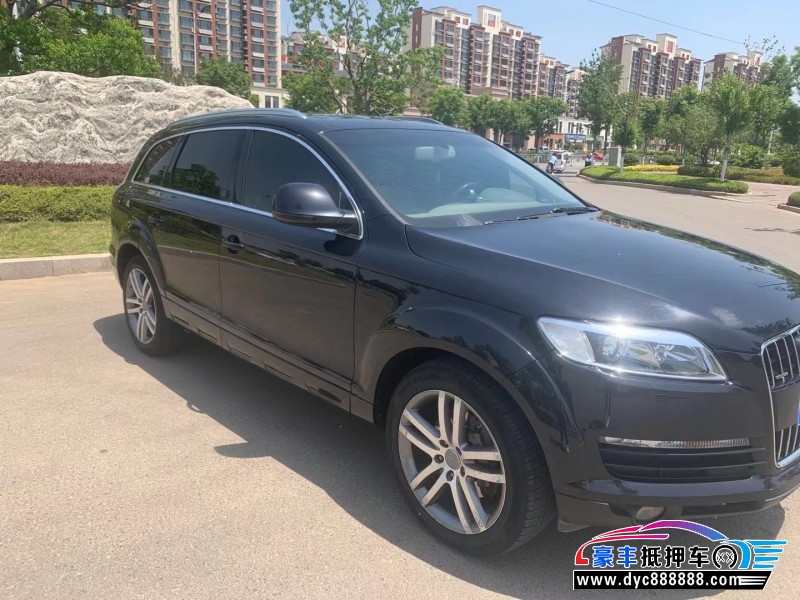 11年奥迪Q7轿车抵押车出售
