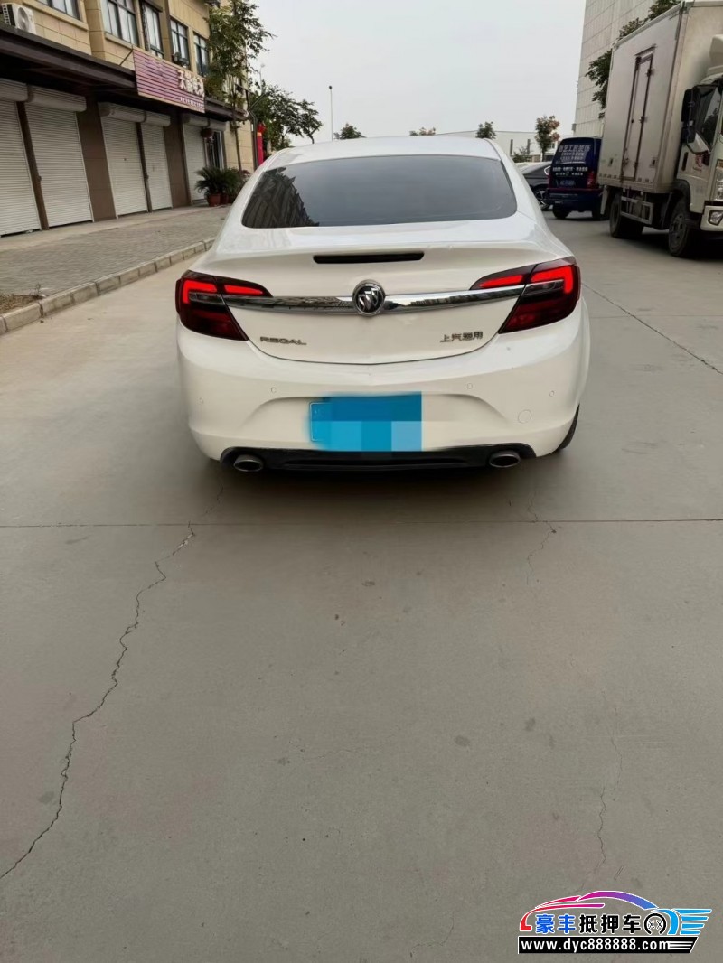 16年别克君威轿车抵押车出售