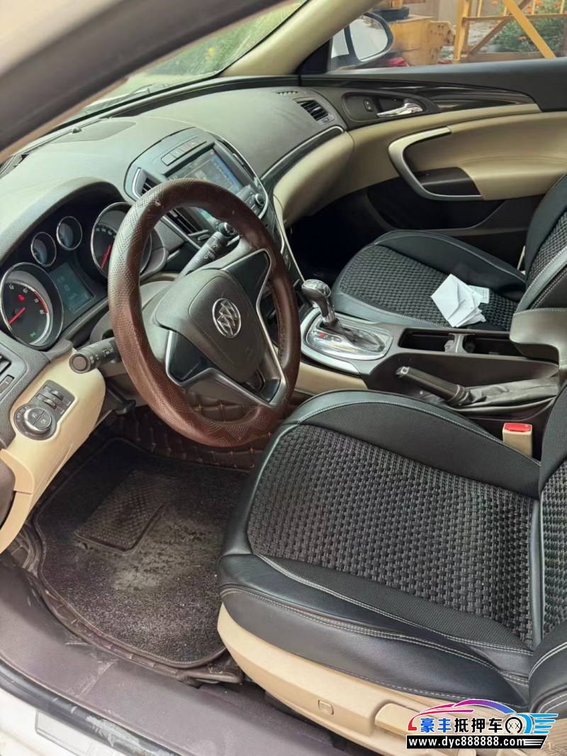 16年别克君威轿车抵押车出售