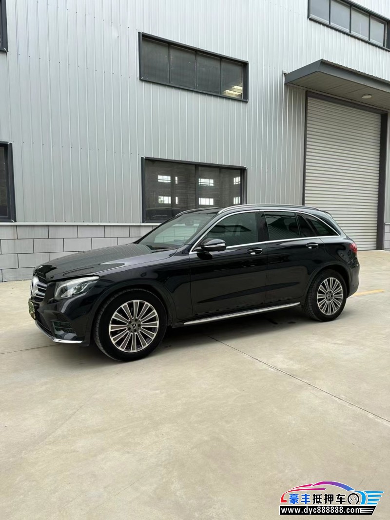 17年奔驰GLC轿车抵押车出售