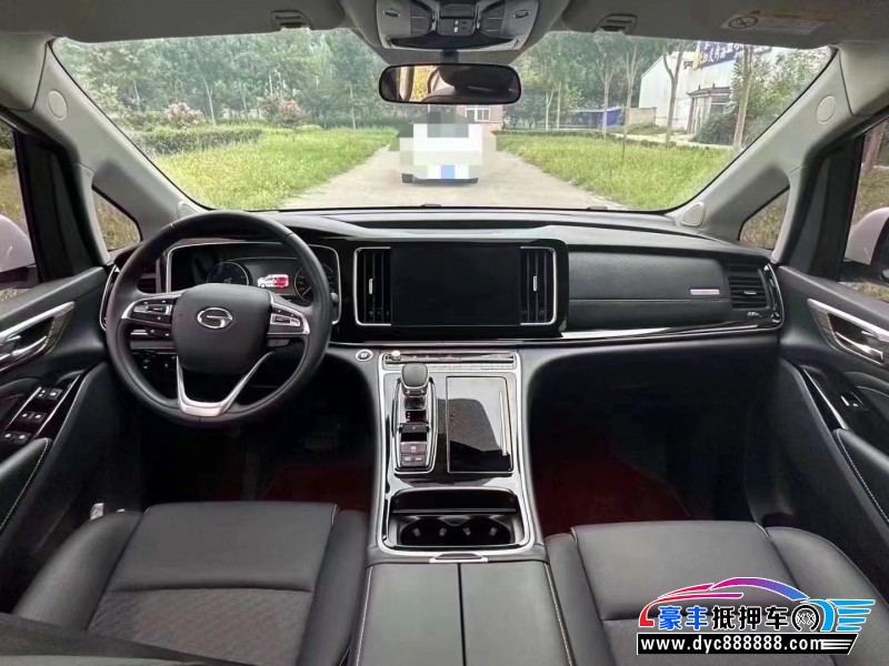 22年传祺M8轿车抵押车出售