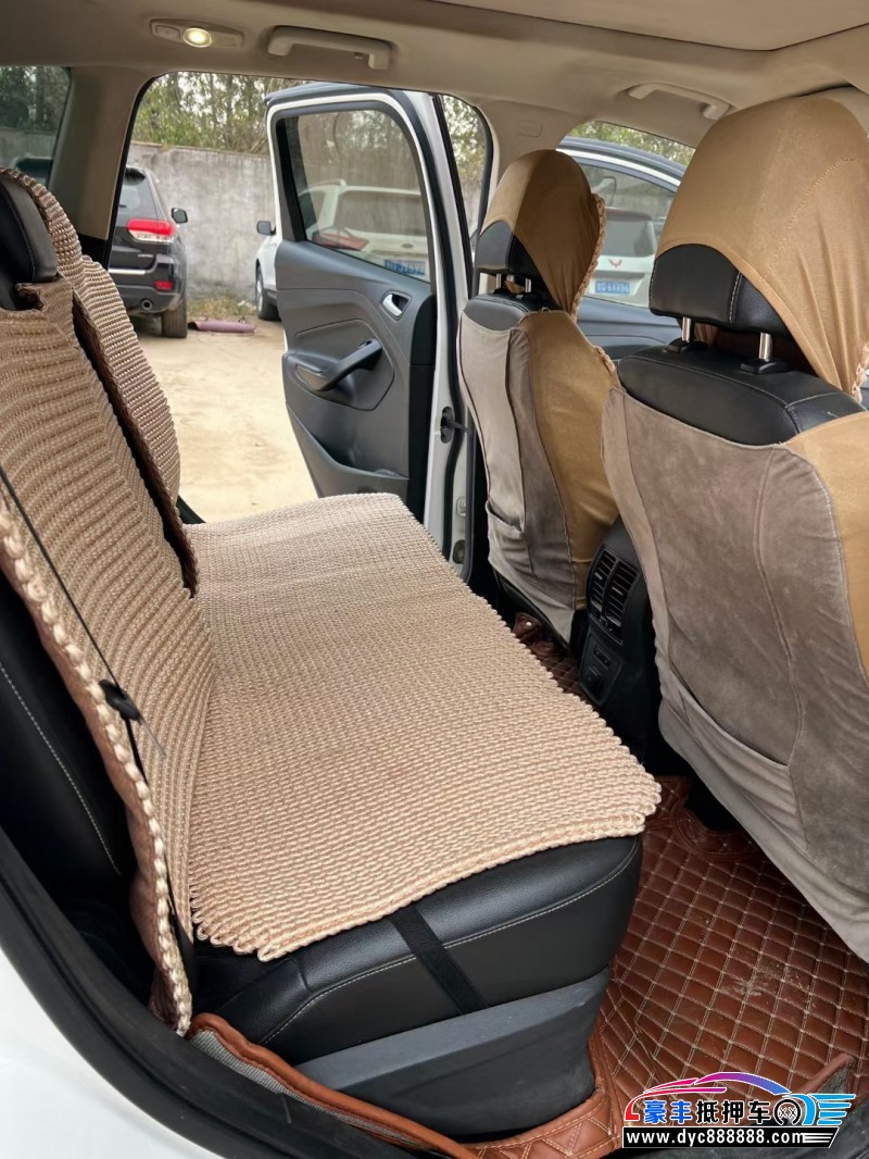 18年福特翼虎SUV抵押车出售