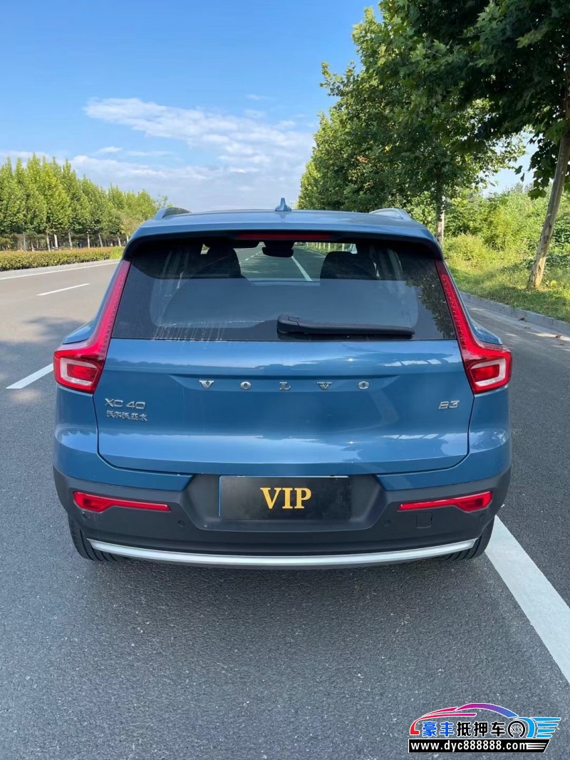 22年沃尔沃XC40轿车抵押车出售