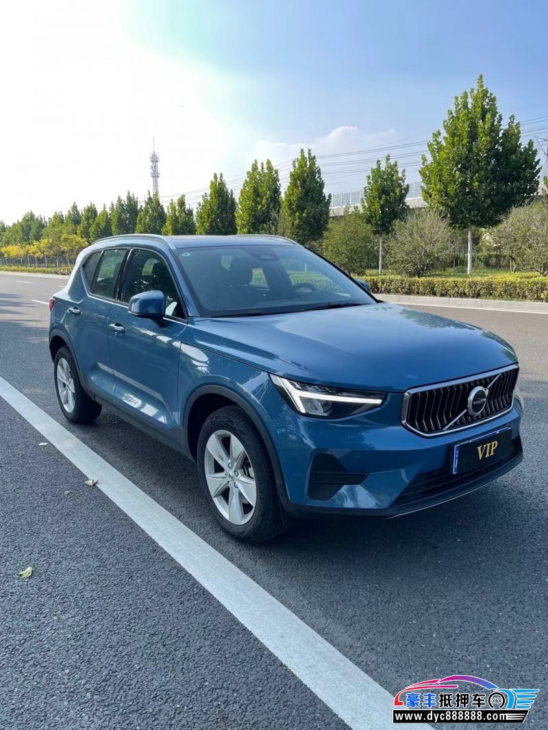22年沃尔沃XC40轿车抵押车出售