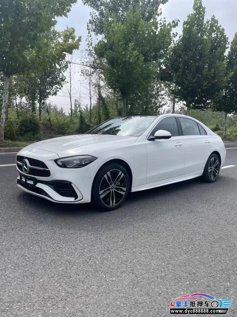 23年奔驰C轿车抵押车出售