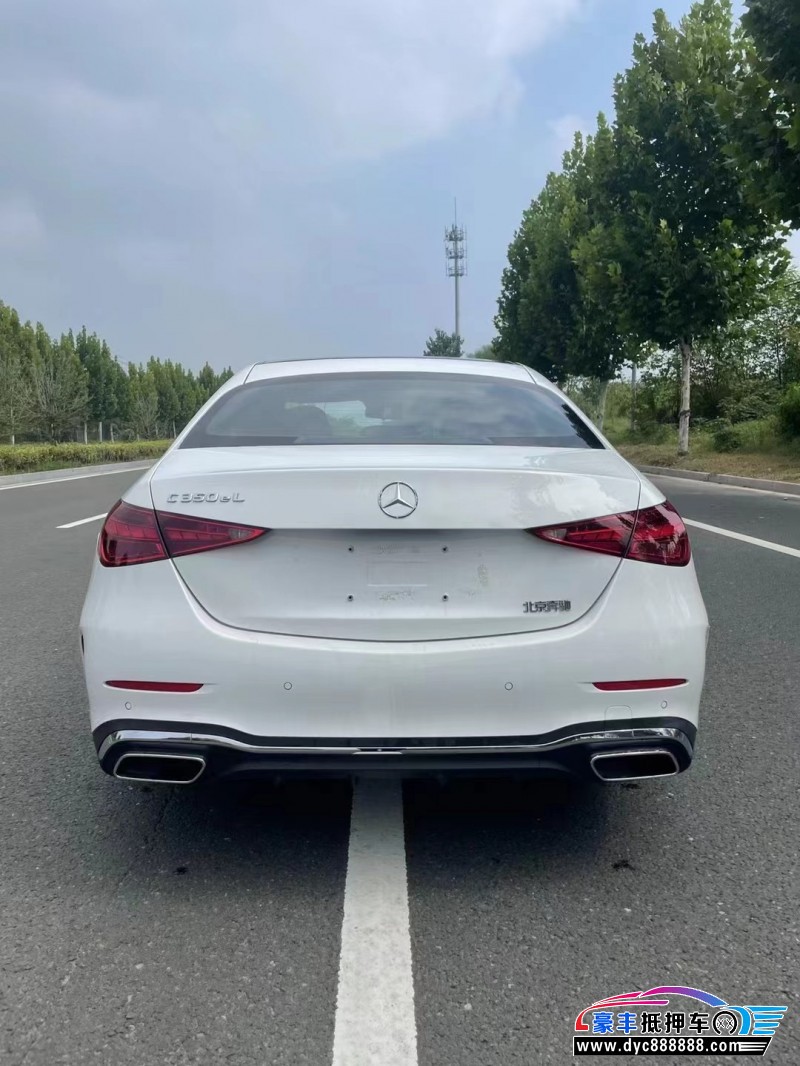 23年奔驰C轿车抵押车出售
