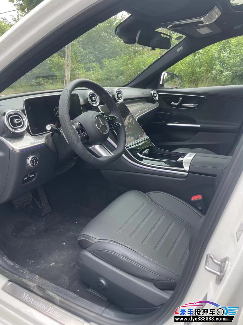 23年奔驰C轿车抵押车出售