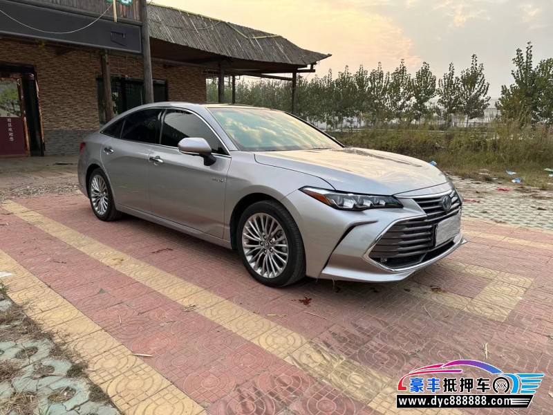 21年丰田亚洲龙轿车抵押车出售