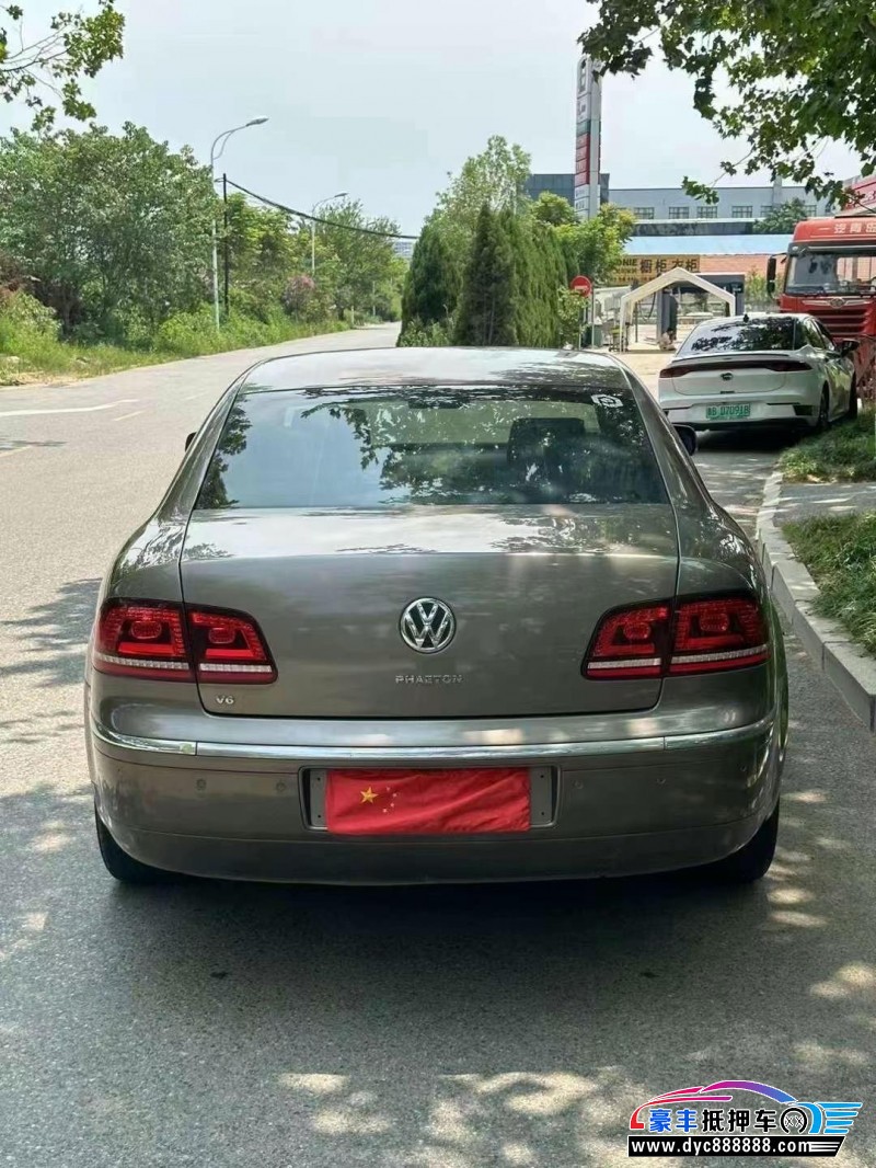 13年大众辉昂轿车抵押车出售