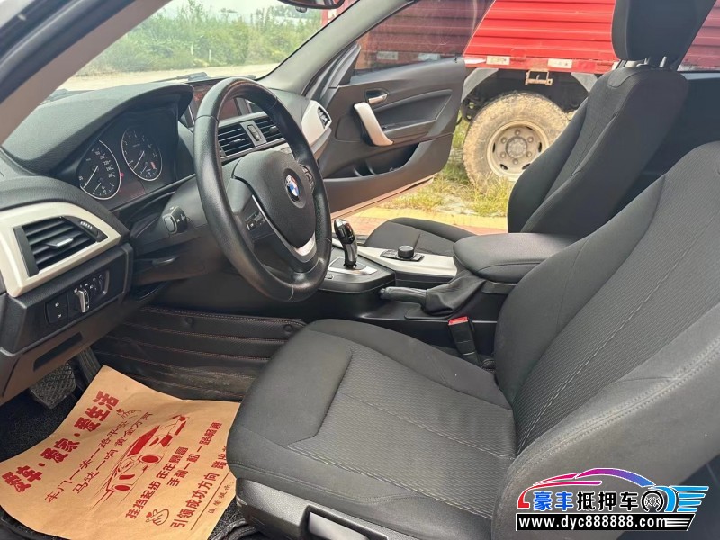 15年宝马2系轿车抵押车出售