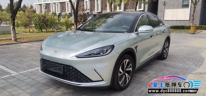 23年极狐阿尔法S轿车抵押车出售