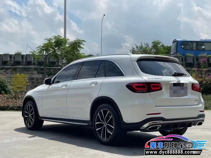 22年奔驰GLCSUV抵押车出售