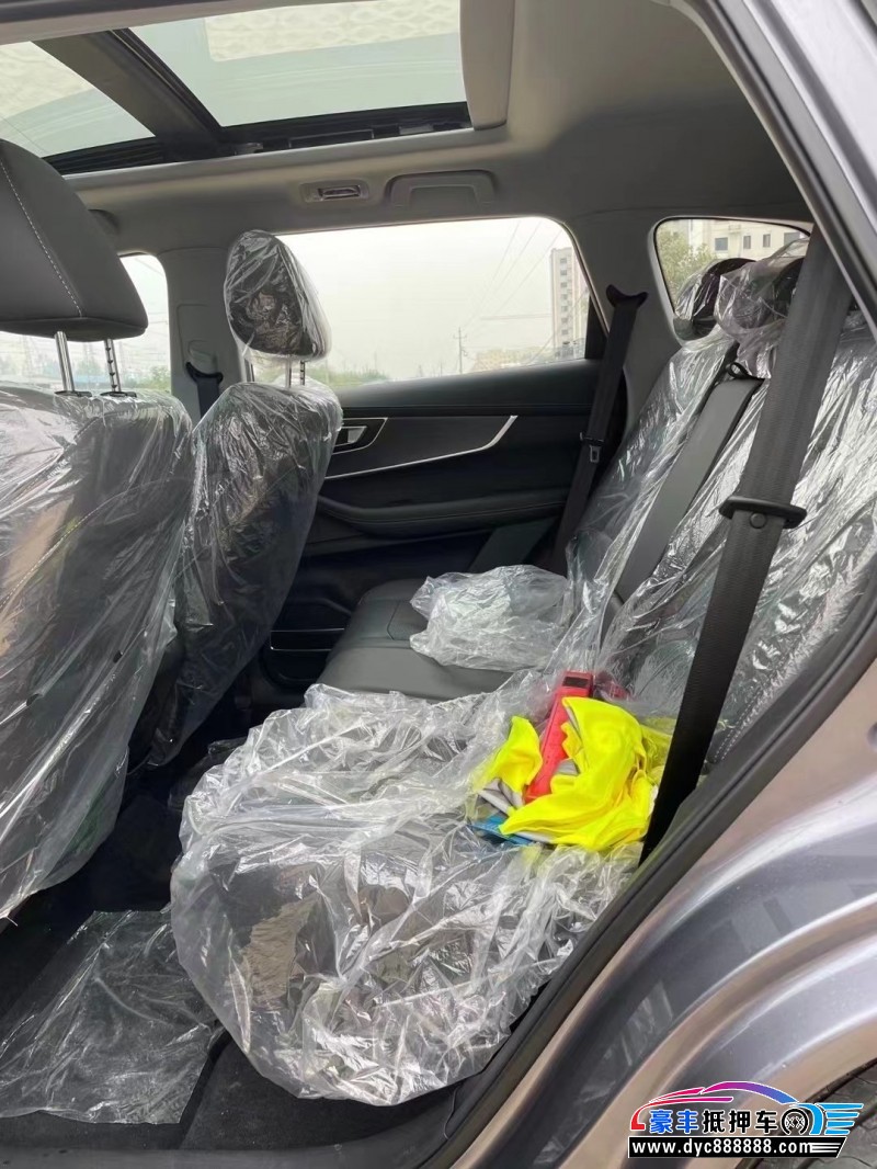 23年奇瑞瑞虎8轿车抵押车出售