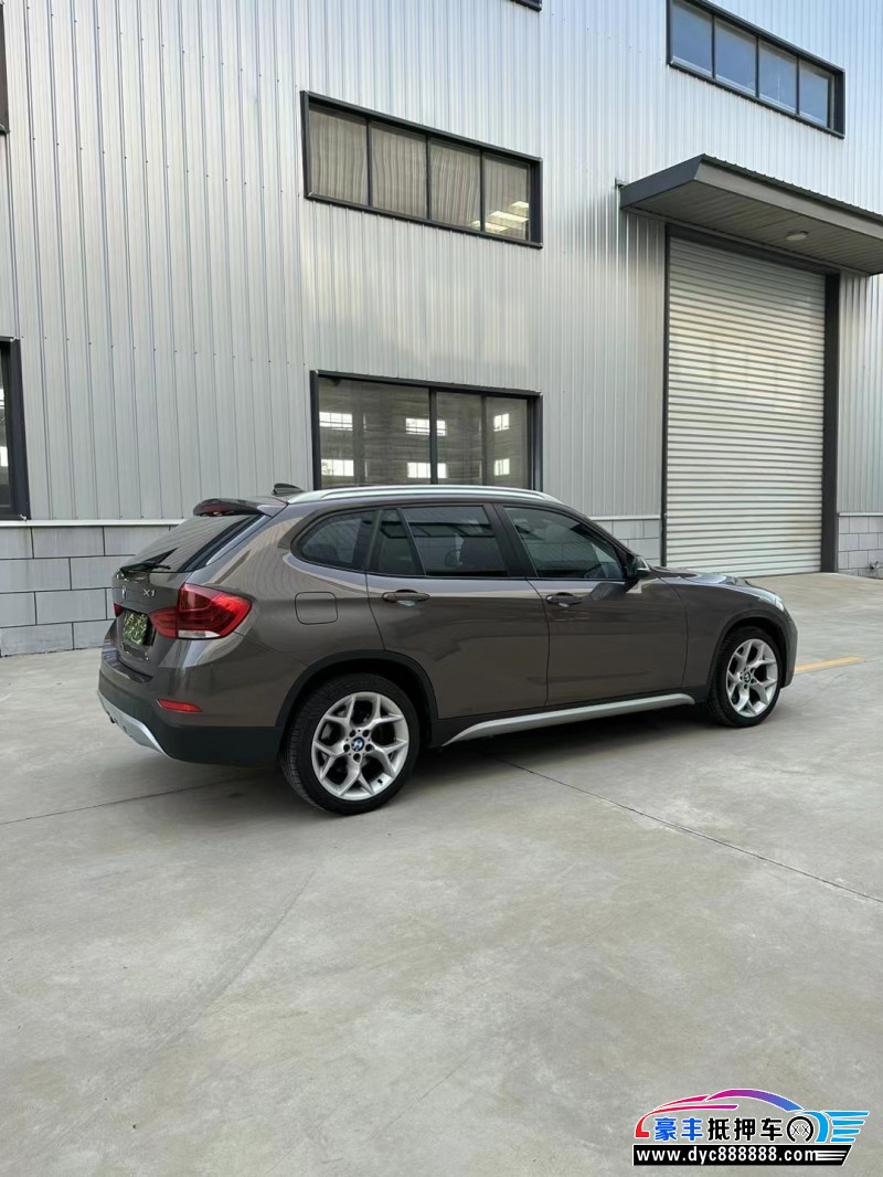 14年宝马X1轿车抵押车出售