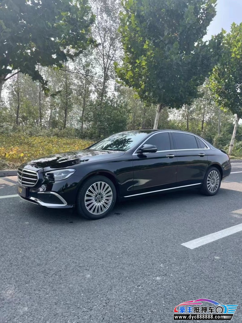 23年奔驰E轿车抵押车出售