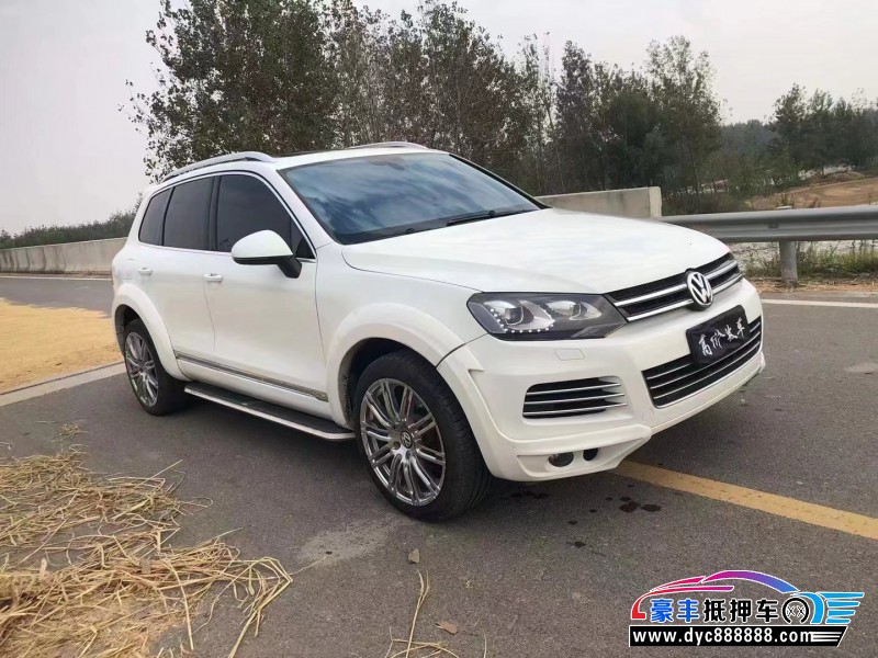 15年大众途锐轿车抵押车出售