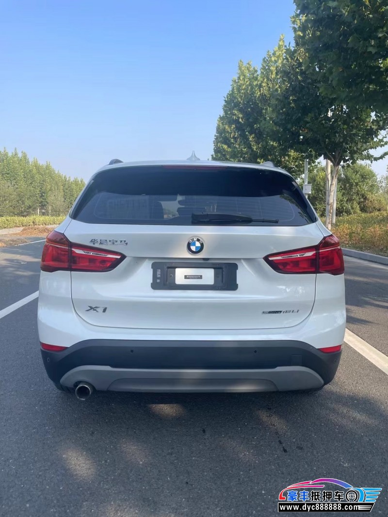 19年宝马X1SUV抵押车出售