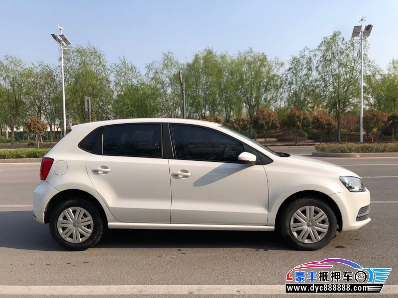 17年大众polo轿车抵押车出售
