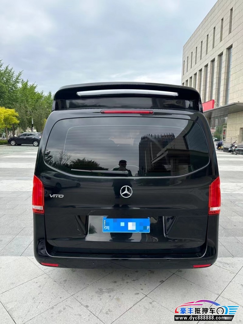 17年奔驰威霆MPV抵押车出售