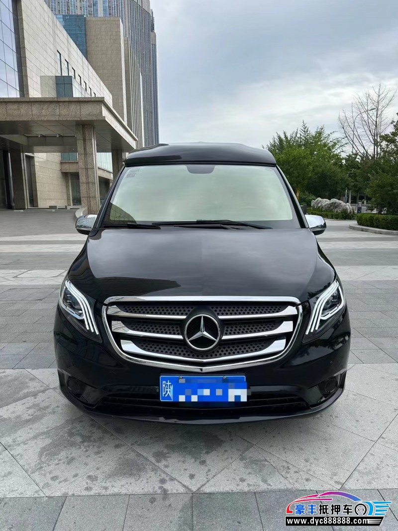 17年奔驰威霆MPV抵押车出售