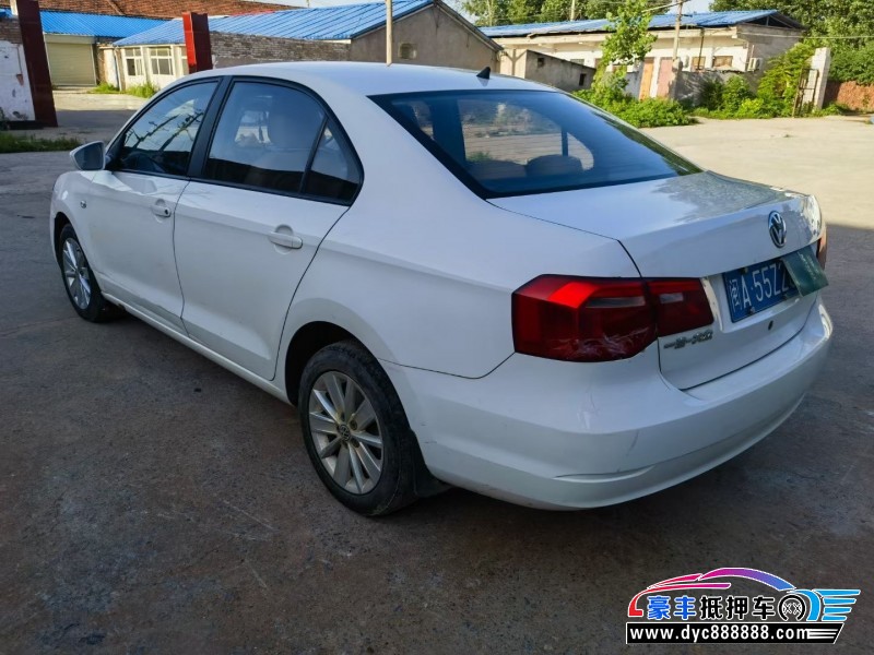 14年大众捷达轿车抵押车出售