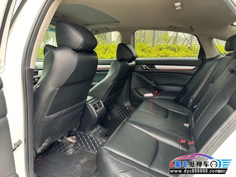 20年本田雅阁轿车抵押车出售