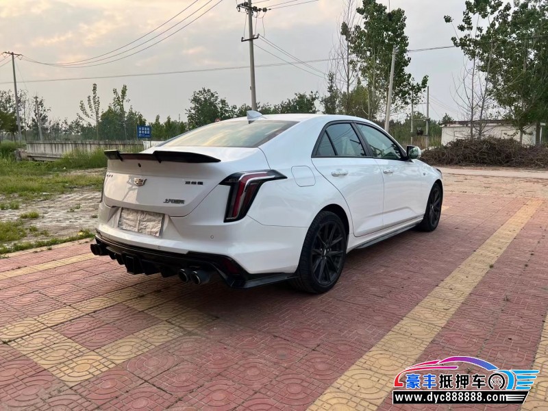 22年凯迪拉克CT4轿车抵押车出售