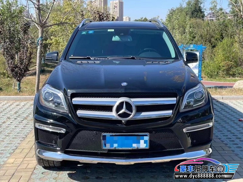 15年奔驰GL轿车抵押车出售