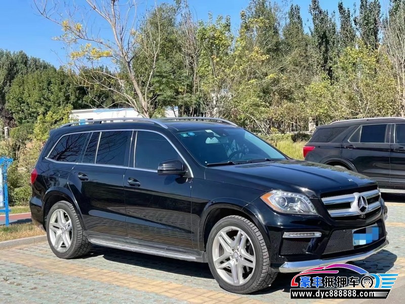 15年奔驰GL轿车抵押车出售