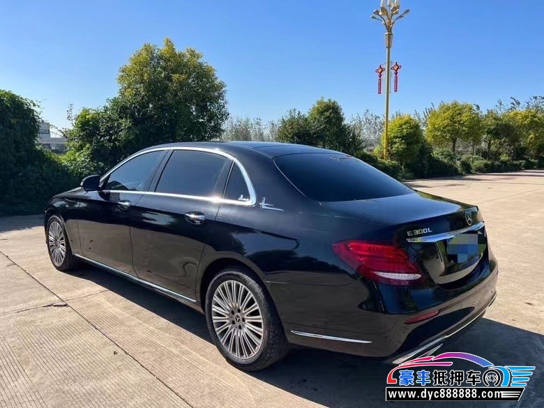 20年奔驰E轿车抵押车出售