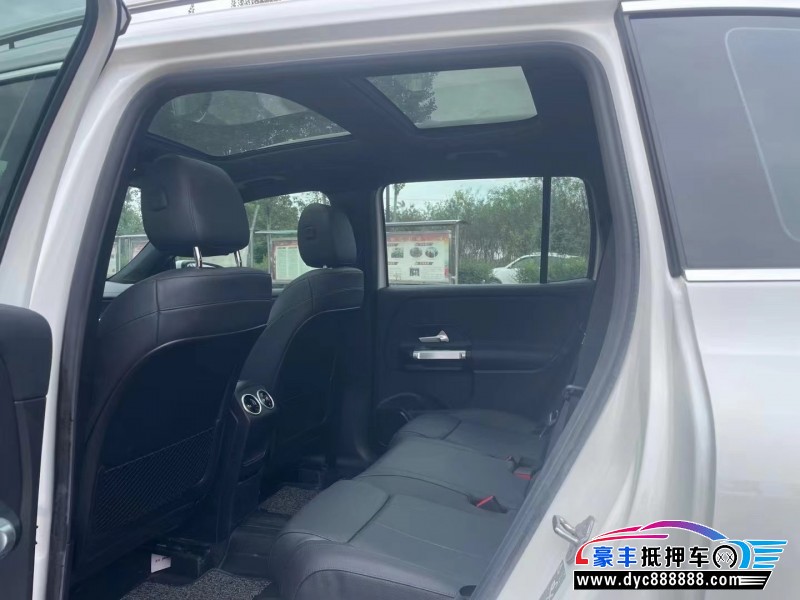 20年奔驰GLB轿车抵押车出售