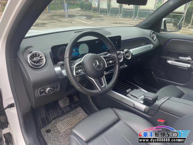 20年奔驰GLB轿车抵押车出售