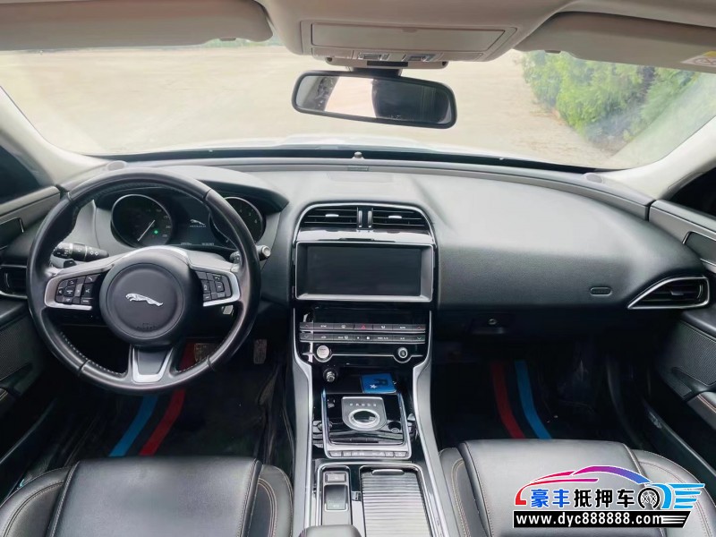 19年捷豹XE轿车抵押车出售