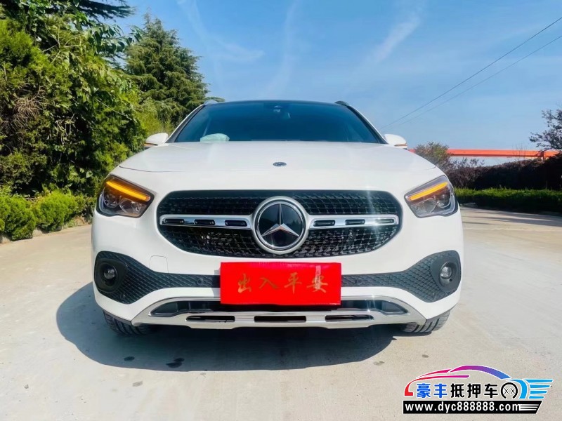 22年奔驰CLA轿车抵押车出售