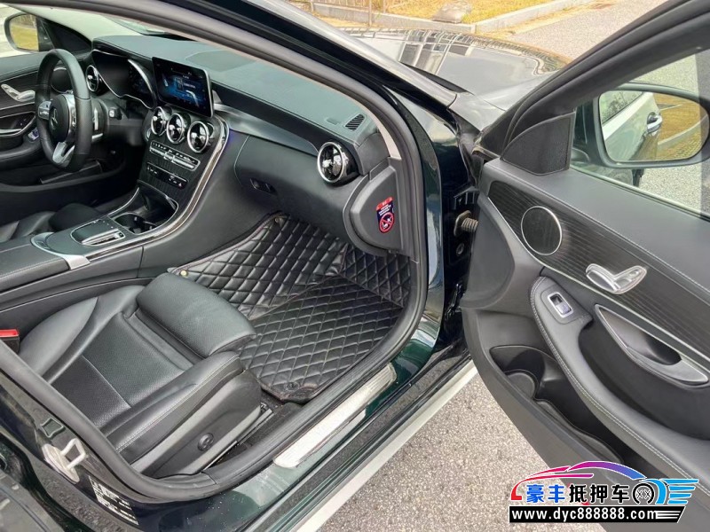 20年奔驰C轿车抵押车出售