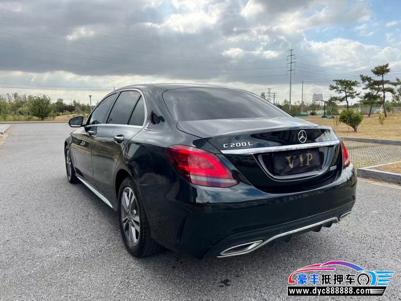 20年奔驰C轿车抵押车出售