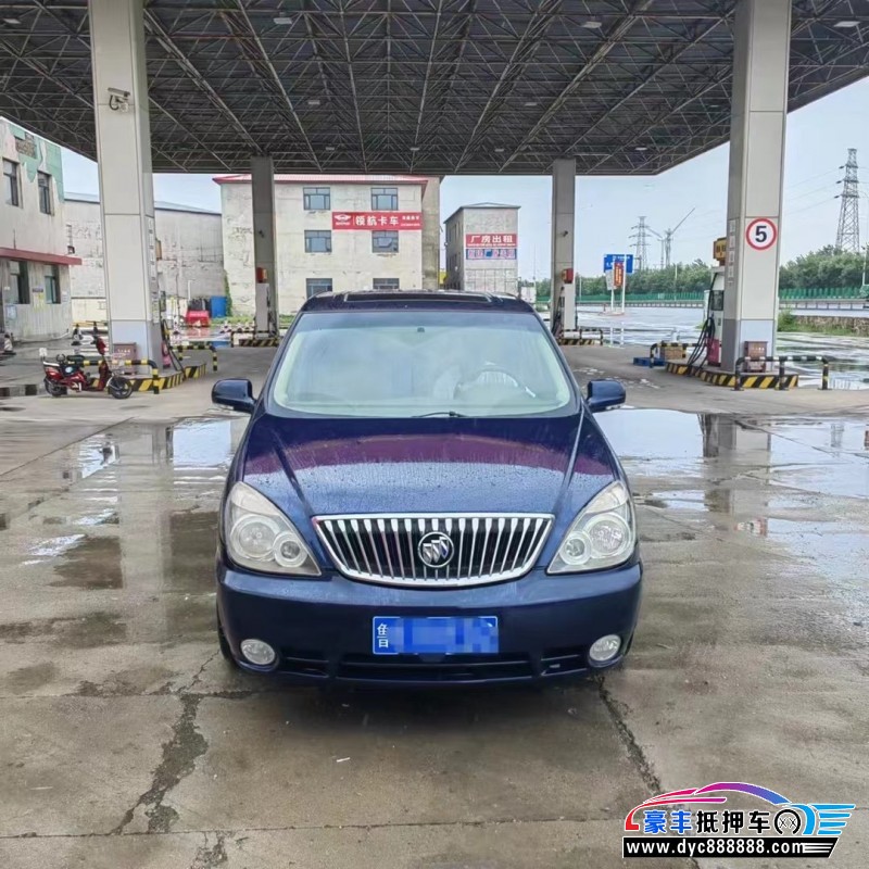 10年别克GL8轿车抵押车出售